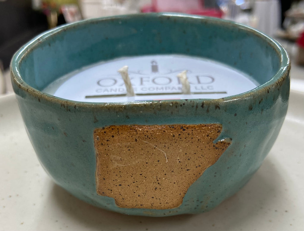 Oxford Candle Company | AR Icon - Pottery
