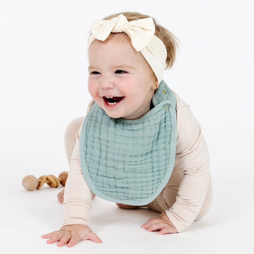 Lou Lou & Company | Cloud Muslin™ Bib 2 Pack, Assorted Colors